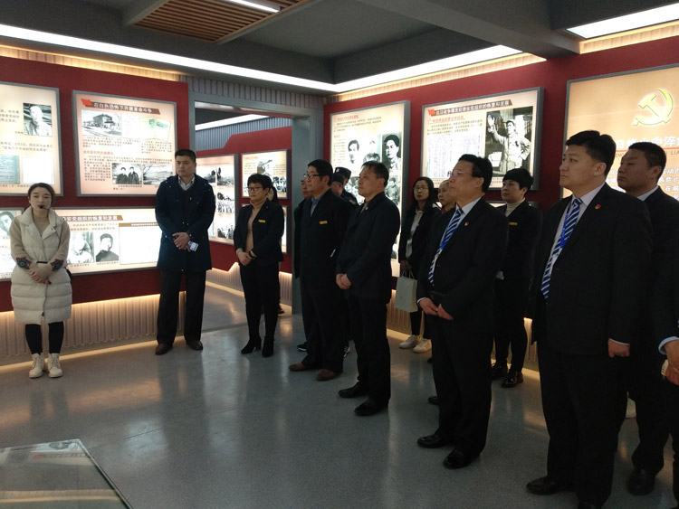 与财源办事处领导参观