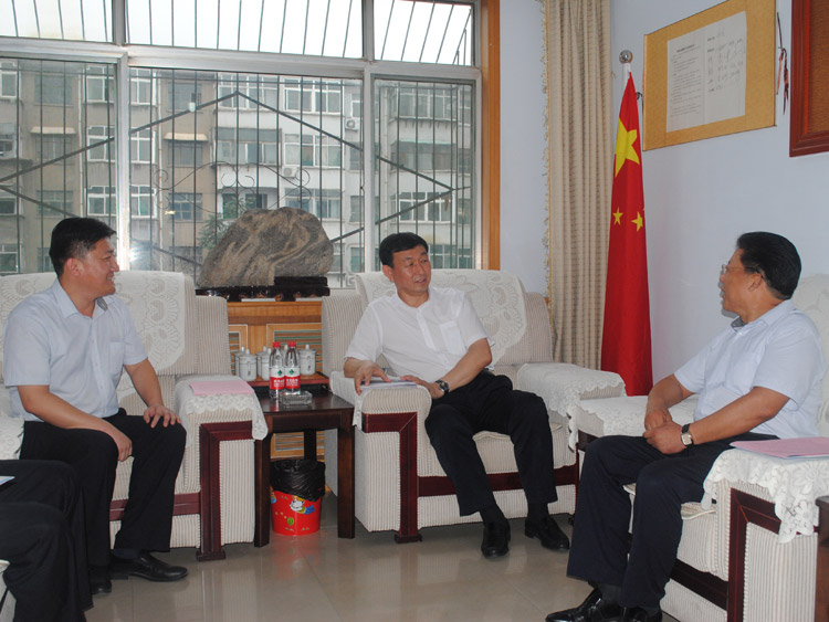 与原泰安市委王书记座谈